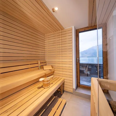 Lakefront 148 Apartment Zell am See