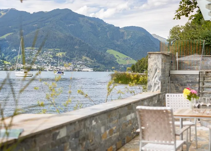 Apartment Lakefront 148 *