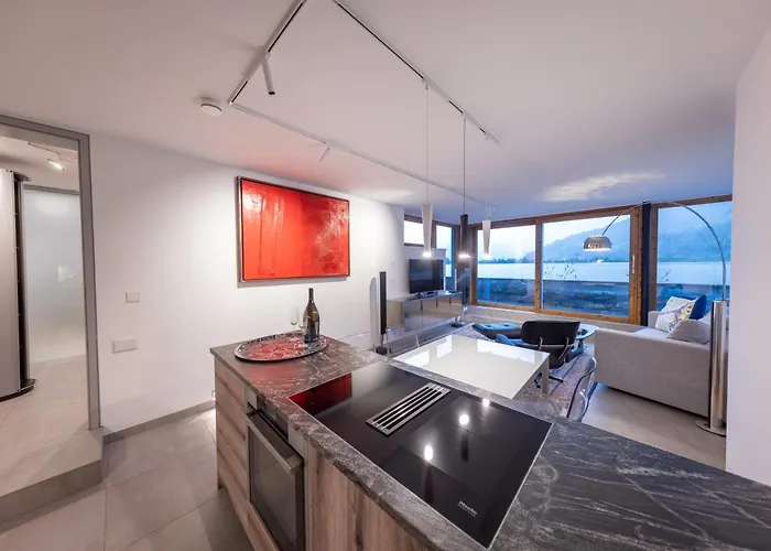 Apartment Lakefront 148 *